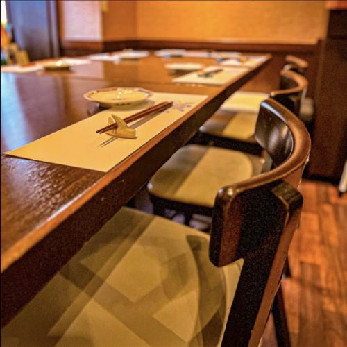 <p>[Table seats] A restaurant with a calm atmosphere.It is attractive that you can use it casually without straining your shoulders.You can relax in the store where you can feel the warmth of the calm wood.</p>