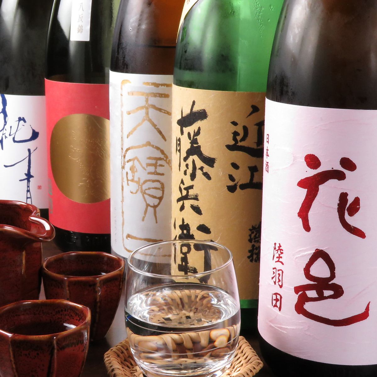 We offer over 30 types of sake selected from all over the country to match your meal.