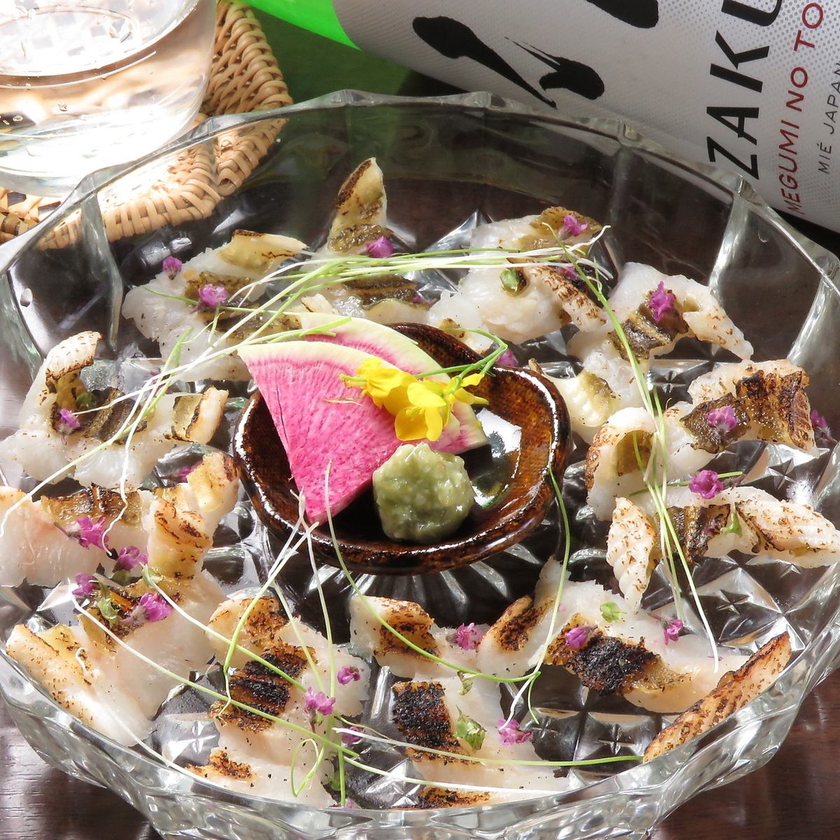 お料理に合った銘酒を全国各地からセレクトし約30種以上ご用意