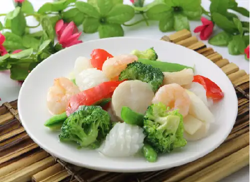 炒三种海鲜