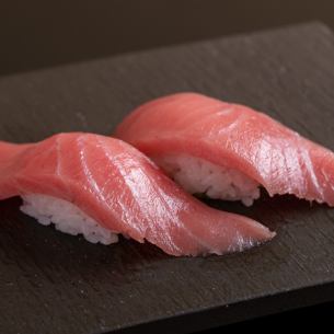 本マグロ中トロ(一貫)