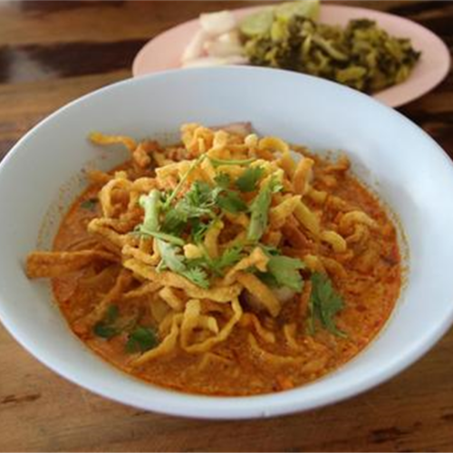 [Crispy and chewy texture] Khao Soi is the most popular lunch item