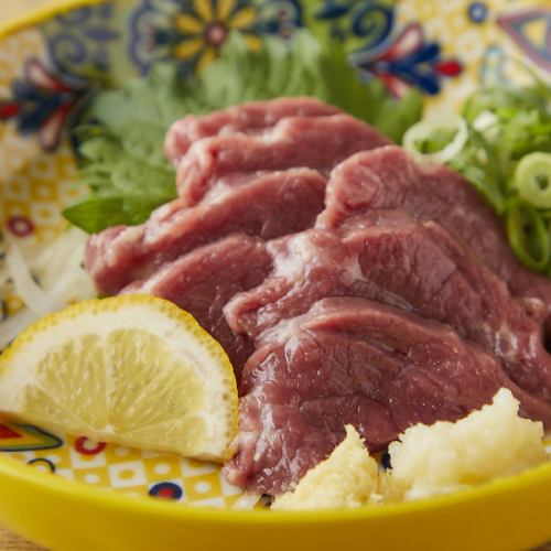 肥後名物　赤身馬刺し