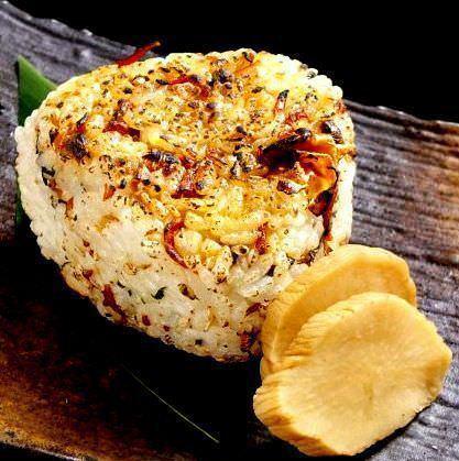 じゃこと湯葉の焼きおにぎり　1個