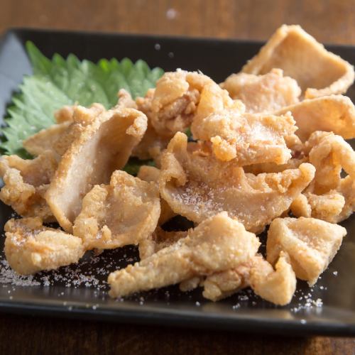 チューリップ唐揚げ/皮のカリカリ揚げ/ヤゲン唐揚げ/ナンコツ唐揚げ