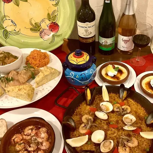 ９月から新コース！エンドレス女子会♪閉店まで滞在ＯＫ＆飲み放題2.5時間4950円（男性+550円）