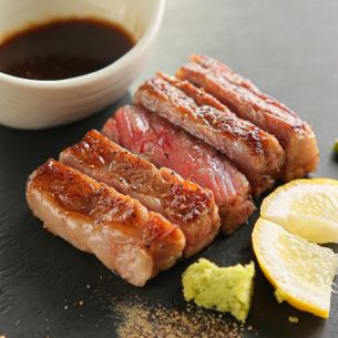 Tottori Prefecture Kuroge Wagyu beef A5 rank sirloin steak
