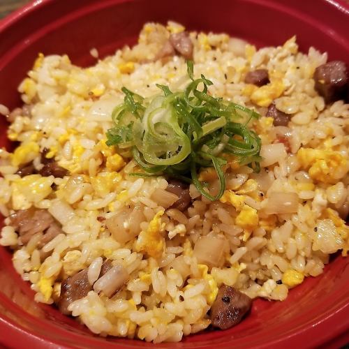 Teppanyaki restaurant's garlic fried rice