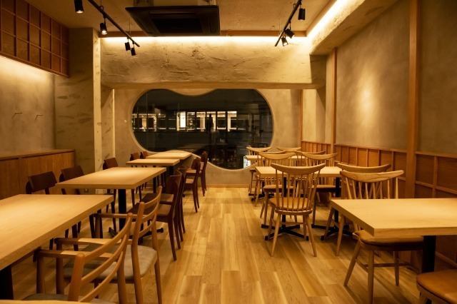 A modern Japanese interior ◎ Enjoy the best meal in a relaxing space ♪