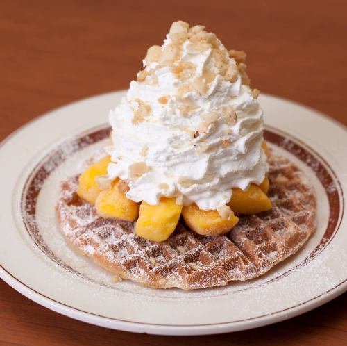 マンゴー エスプーマクリームとマカダミアナッツ