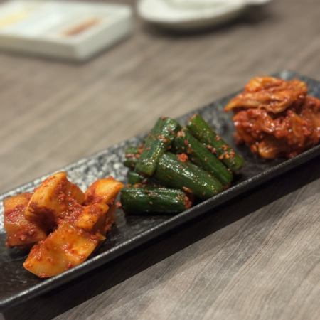 キムチ盛り合せ