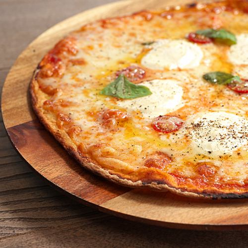Pizza Margherita★