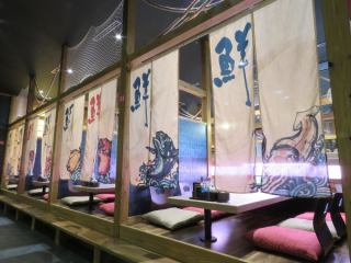 Tatami passage.The seats are separated from other seats, so you can use them safely even if you have children with you.