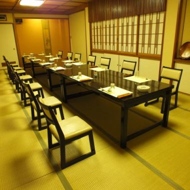 ≪Second floor≫ Completely private room for up to 20 people.It is a private table room in the tatami room.