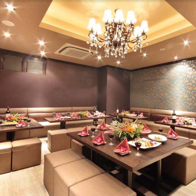 Various venues such as private rooms, party spaces, and darts bars are available♪