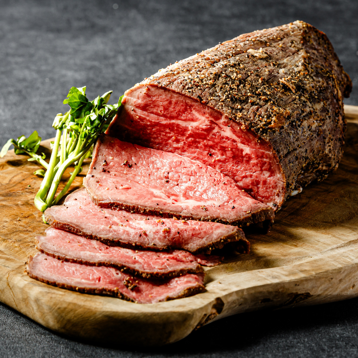 本格的な多国籍料理♪じっくり仕上げたお肉は柔らかジューシー！