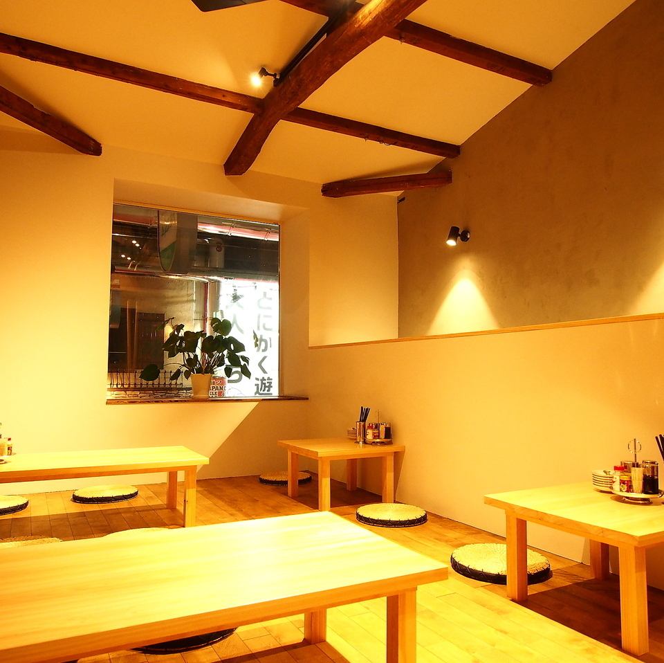 2階フロアは貸切もOK！20名様までの賑やかな宴会にどうぞ♪