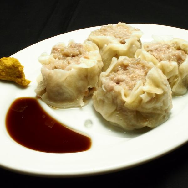 【店内仕込みの本格派】手作り手包みにこだわった自家製焼売