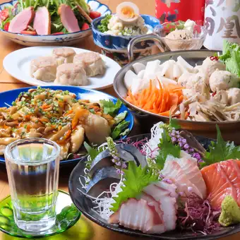 【2H飲み放題付】ライトコース　刺身盛り合わせ、鶏つくねと根菜の塩鍋など8品4500円（税込）