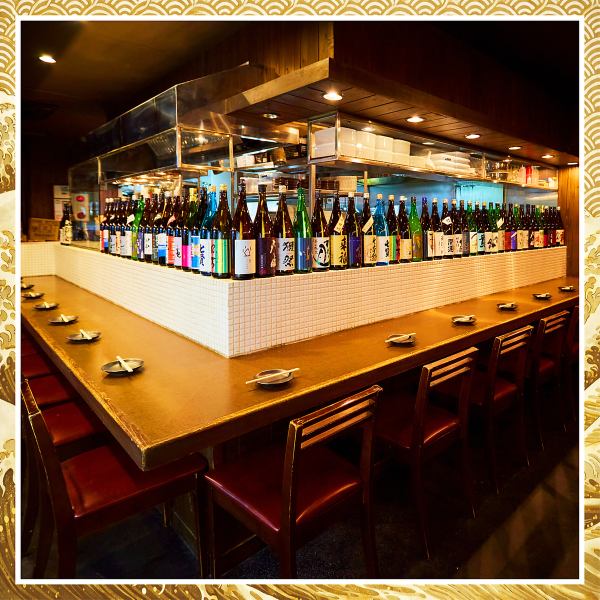 店内1階はカウンター14席とテーブル席。昼飲みからお仕事帰りのサク飲み、普段の飲みや宴会、深夜から朝6時まで気軽にご利用ください♪駅チカだから行きも帰りも楽々◎※画像は系列店