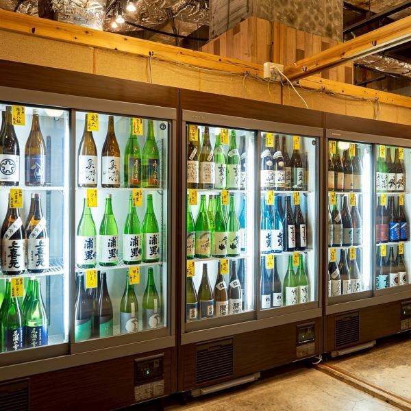 プライベート空間でお過ごしいただける個室は７卓37席を完備。昼飲みから、普段の飲みや宴会、深夜から朝宴会まで気軽にご利用ください♪駅チカだから行きも帰りも楽々◎