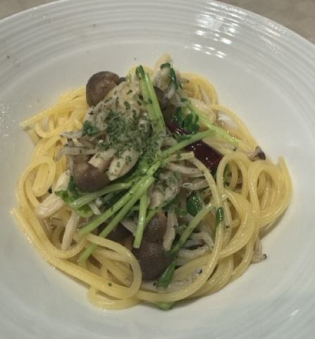 しらすと豆苗の和風ペペロンチーノ
