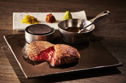 [The main course is a rare Ikeda beef charcoal-grilled raw hamburger!] All-you-can-drink course of 7 dishes, 5000 yen → 4000 yen