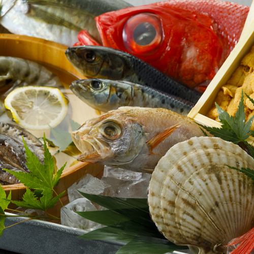 We also offer a wide variety of fresh fish and Hakata local cuisine!