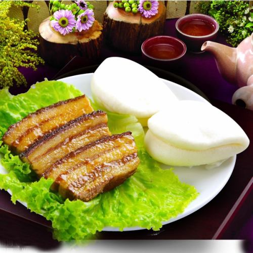 豚角煮（中華パン添え）