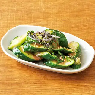 脆黄瓜（配盐、腌梅子和海带）