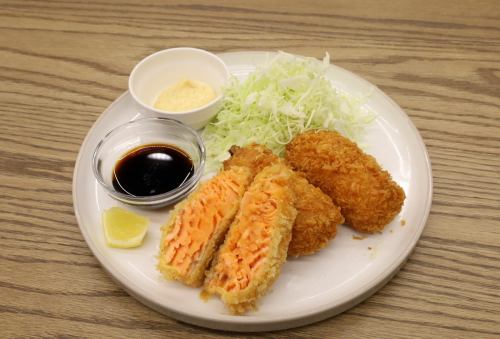 サーモンフライとカニクリームコロッケの洋風プレート