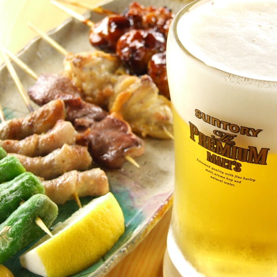 焼き鳥や牛もつ鍋など飲み放題付きコースがオススメ！