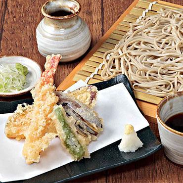 本格的な手打ち蕎麦を堪能
