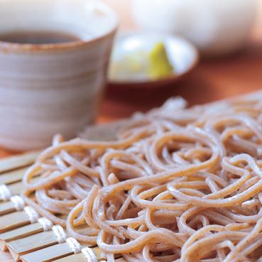 コシのある本格『手打ち蕎麦』