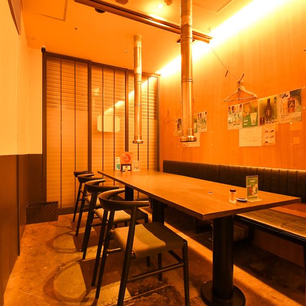 【個室もございます】店内奥には6名様から10名様でご利用いただける個室をご用意しています◎プライベートな空間なので宴会はもちろん、誕生日などお祝いシーンにもぴったりです♪ご予約は当店までお問い合わせください◎