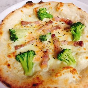Bacon and Broccoli Pizza ~Mentaiko Flavor~