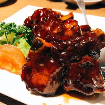 季節野菜の肉巻き/スペアリブの甘酢煮込み