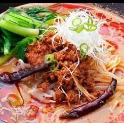 特製担々麺