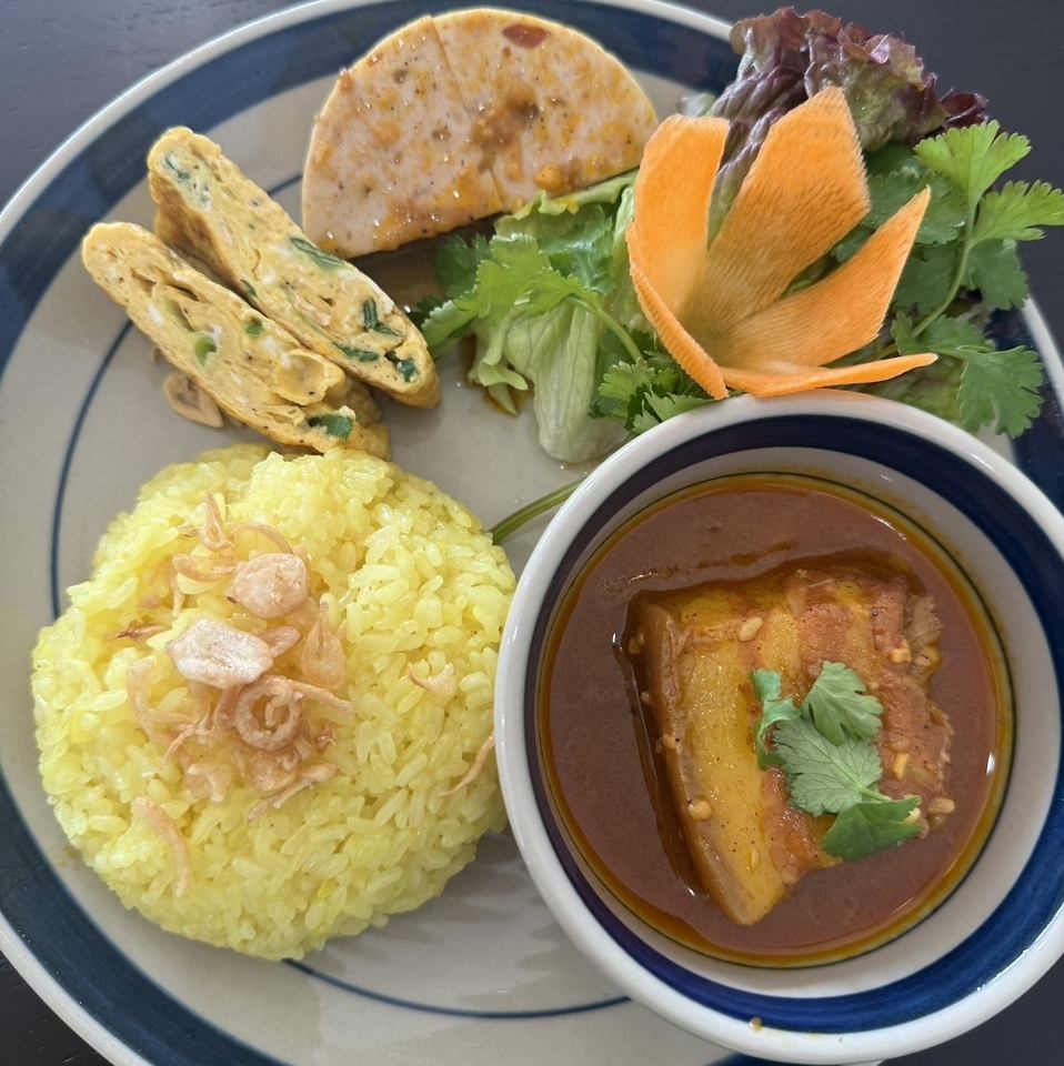 細部にまでこだわられた料理を多数ご用意しております◎