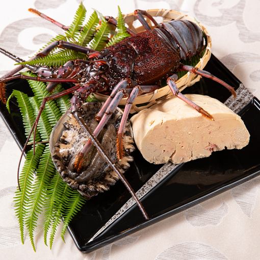 【保證包廂】包含一杯免費氣泡酒 ★ 12道菜套餐,包含鮮活鮑魚和神戶牛排