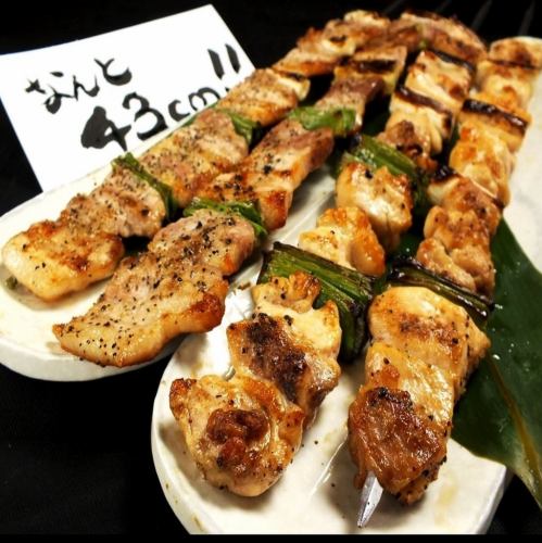 名物！でかい鶏と豚☆