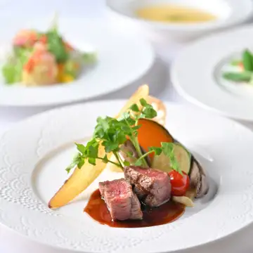 【サイドブッフェ、ドリンクバー付き！】お昼からちょっとリッチなコースランチ★4500円（税込）