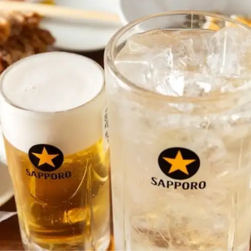 [Cheers with ice-cold beer!] Drink as many as you like! 209 yen (tax included) per glass.