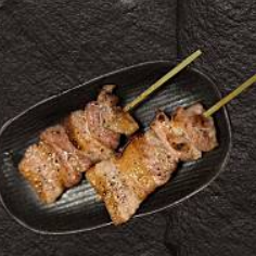 Pork belly skewer (1 piece)