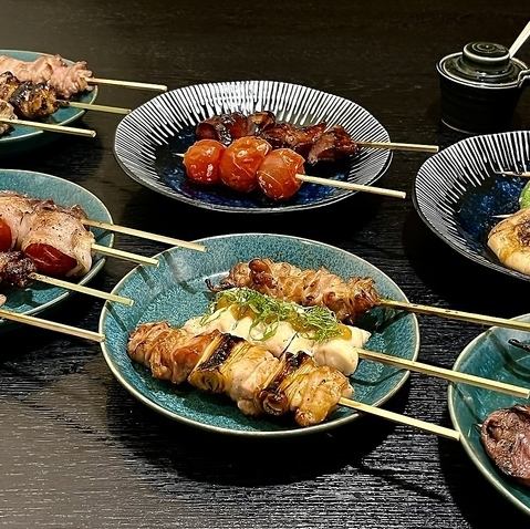 焼鳥歴25年!都内名店で修業した大将が超強火で焼く熱々で元気の出る焼き鳥をご提供!