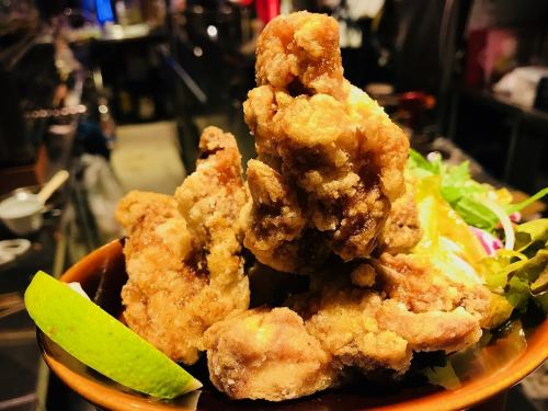 Addictive! Garakuta's Fried Chicken