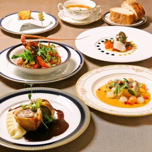 【特別なディナーにおすすめ】魚料理、伊勢海老、牛フィレステーキなど全9品☆フレンチコース11000円！