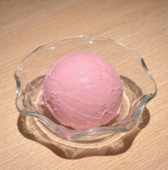 季節のアイス