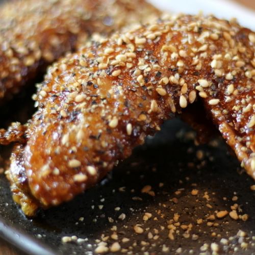 Chicken wings (from 3 servings)