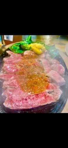 昼間 夜 葉山牛ステーキ定食